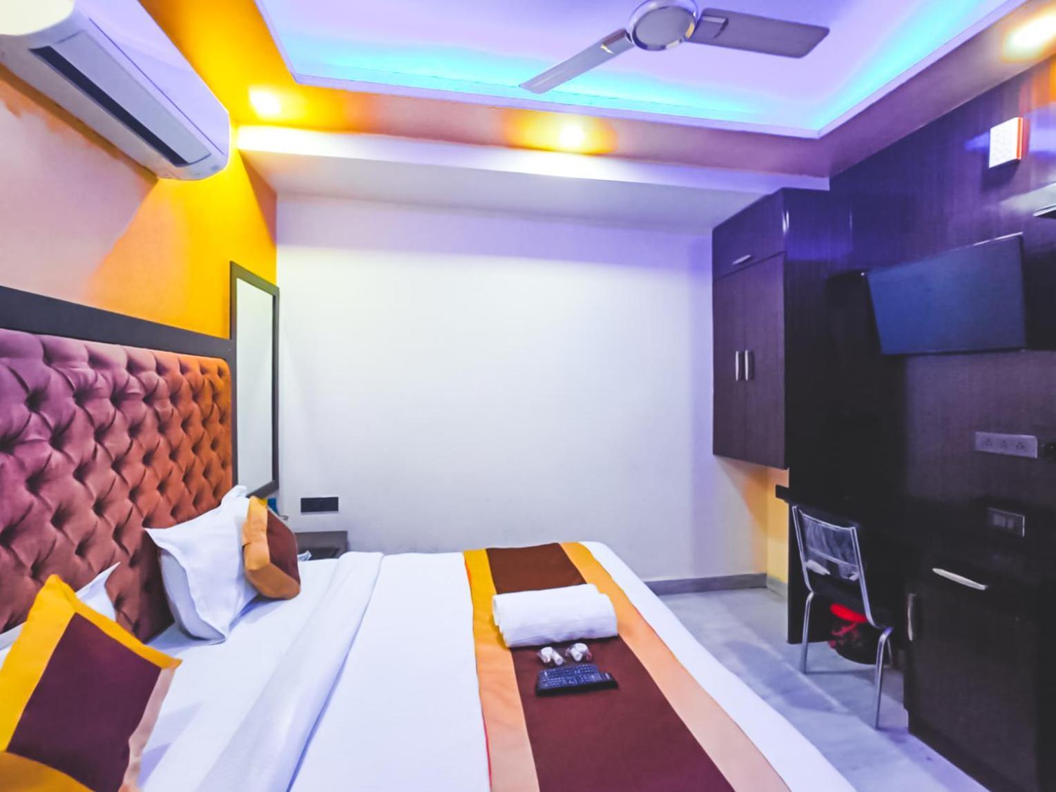 Hotel Sukoon - Ramesh Nagar نيودلهي المظهر الخارجي الصورة