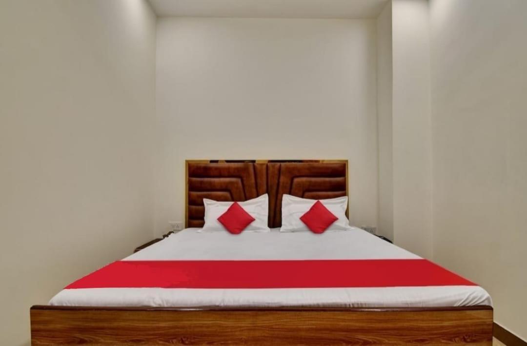 Hotel Sukoon - Ramesh Nagar نيودلهي المظهر الخارجي الصورة