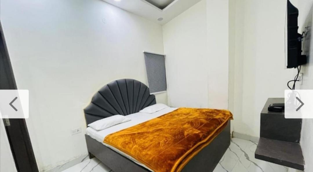 Hotel Sukoon - Ramesh Nagar نيودلهي المظهر الخارجي الصورة