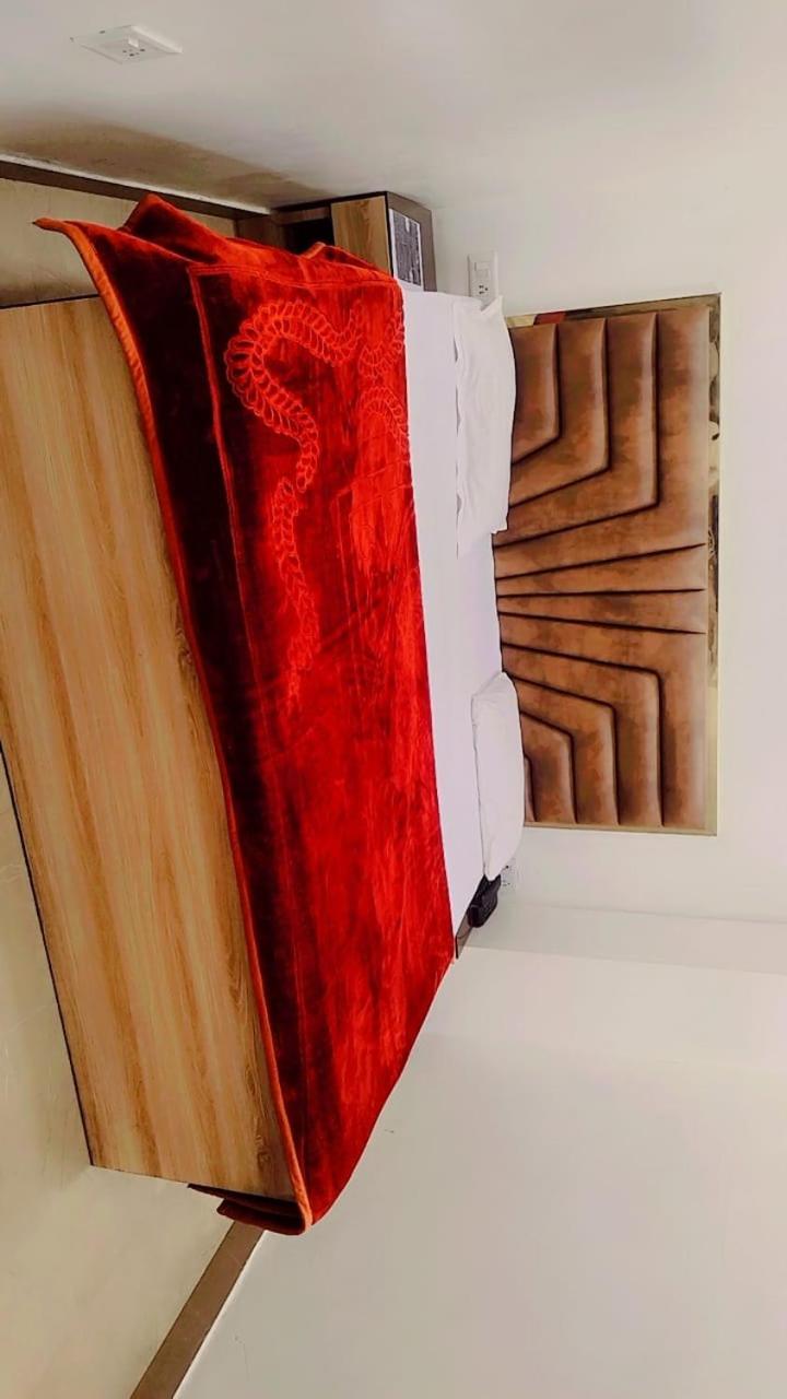Hotel Sukoon - Ramesh Nagar نيودلهي المظهر الخارجي الصورة