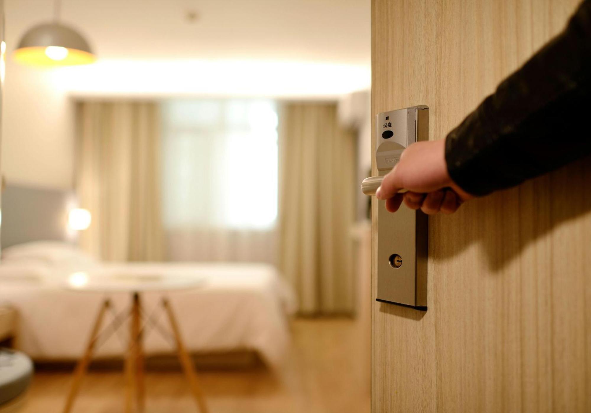 Hotel Sukoon - Ramesh Nagar نيودلهي المظهر الخارجي الصورة